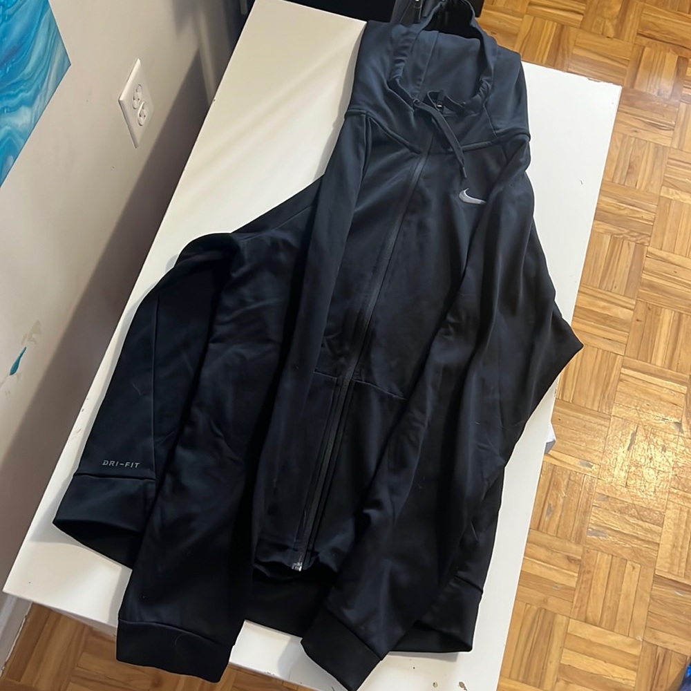 Nike dri-fit running zip-zip sweater size medium